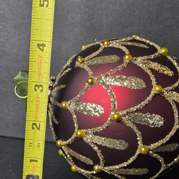 Frontgate Burgundy Glass Christmas Ornament 4" Gold Glitter Beaded Scallop - Picture 7 of 8